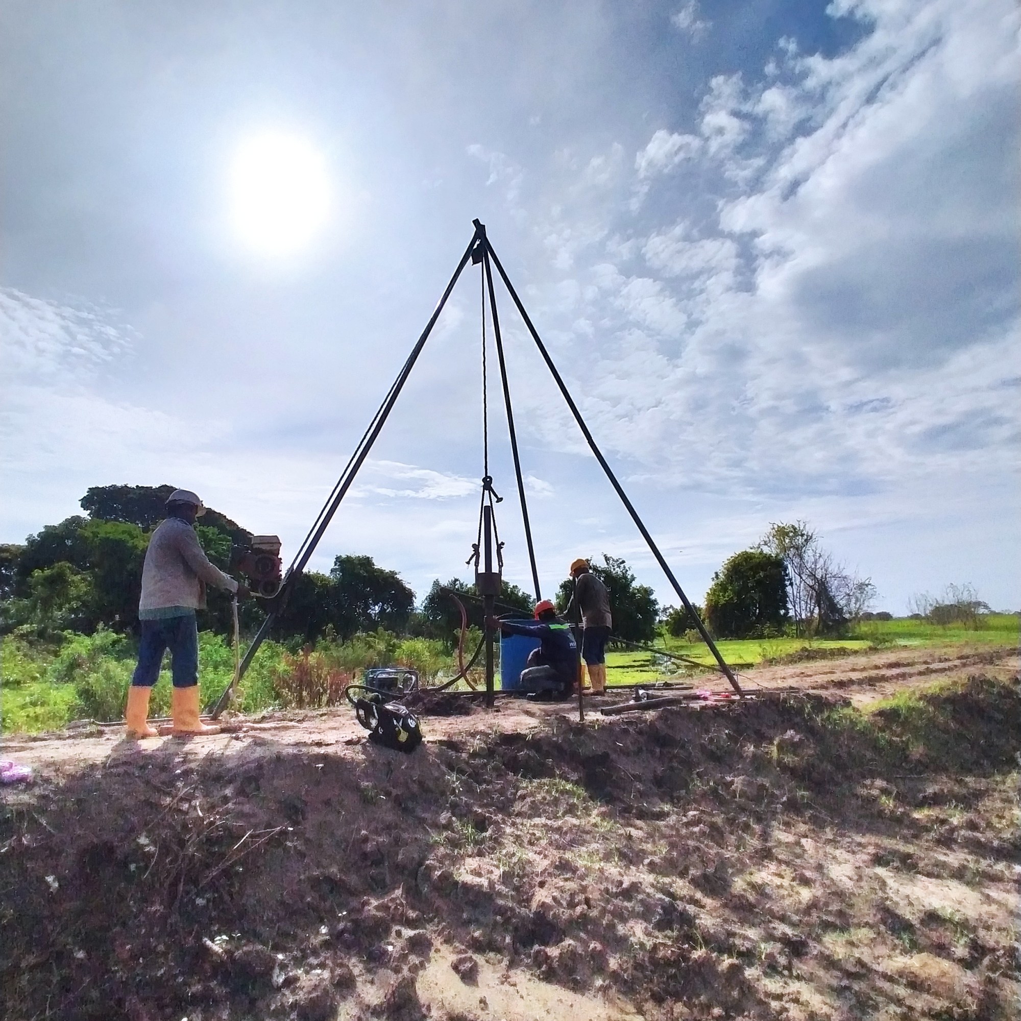 Ejecución de ensayo de penetración estándar (SPT)